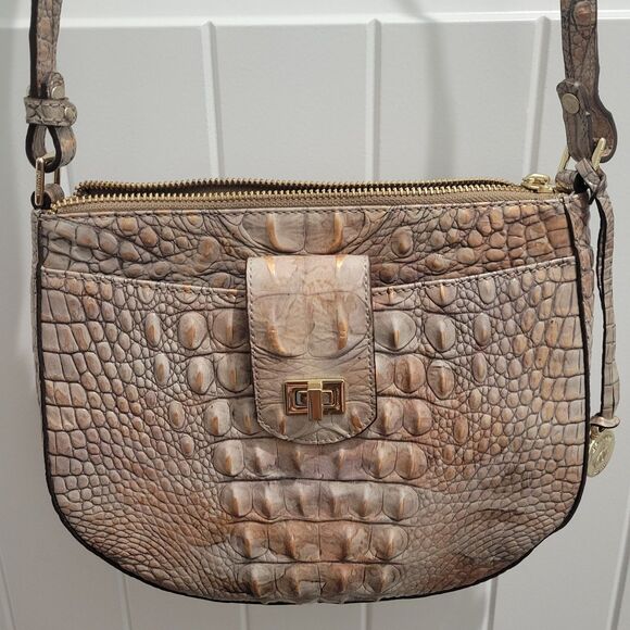 Brahmin Champagne Gold Vanessa Melbourne Bag Purse Crossbody Handbag Charm 5 pkt - Picture 1 of 16